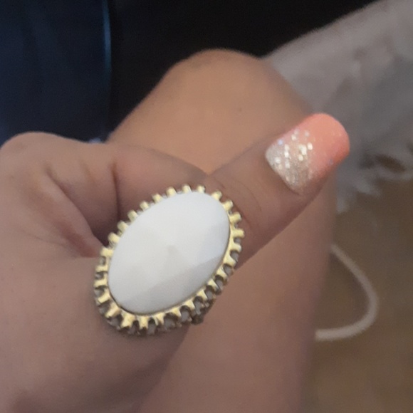 Ring - Picture 3 of 5